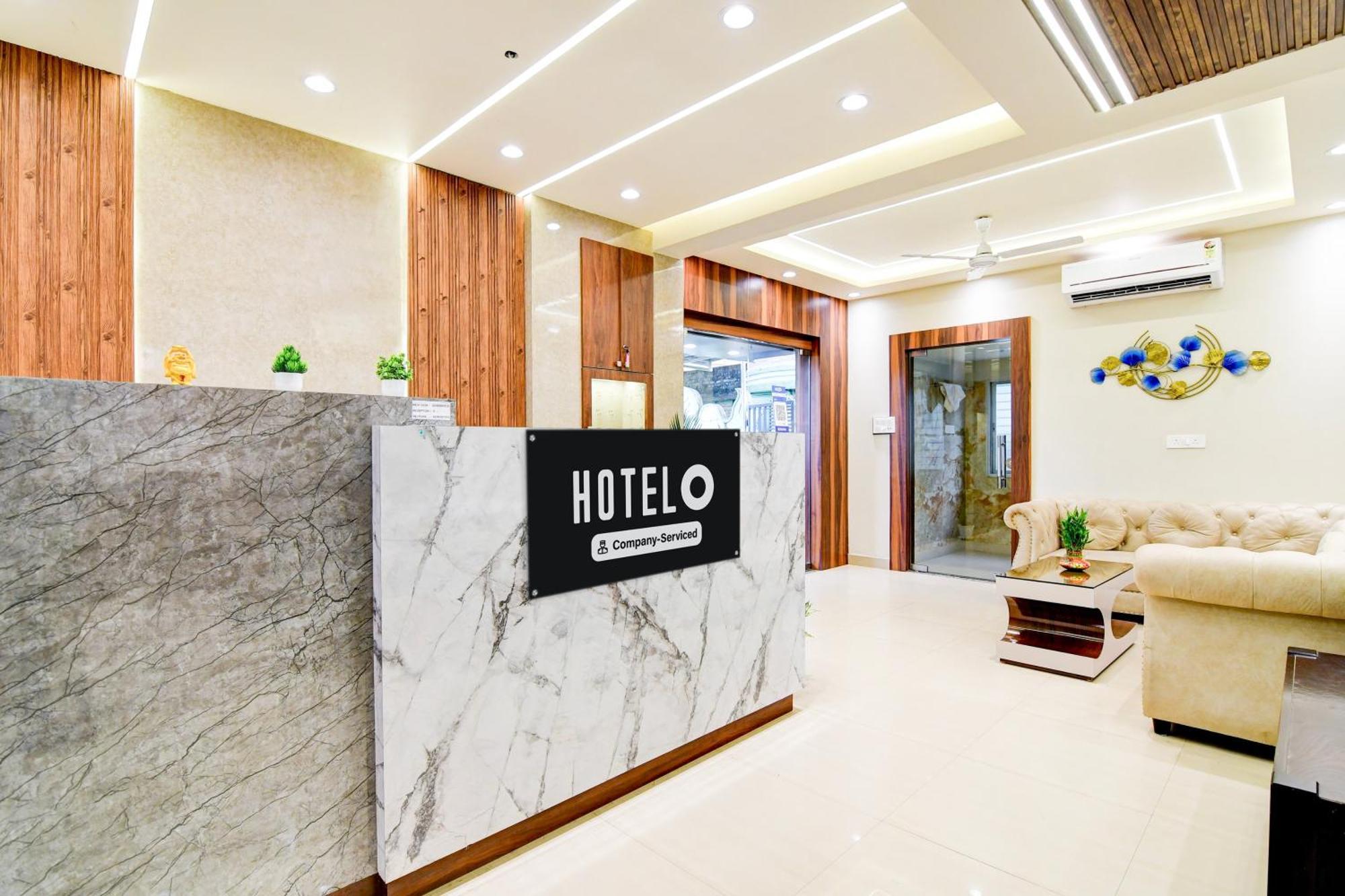 Super Townhouse Kaikhali Near Airport Hotel โกลกาตา ภายนอก รูปภาพ